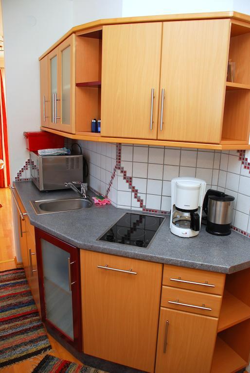 FeWo Wassertheurer Tröpolach Chambre photo